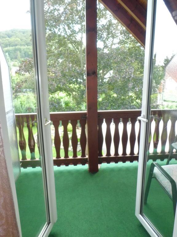 Hotel Ferienquartier Waldblick Lügde Pokoj fotografie